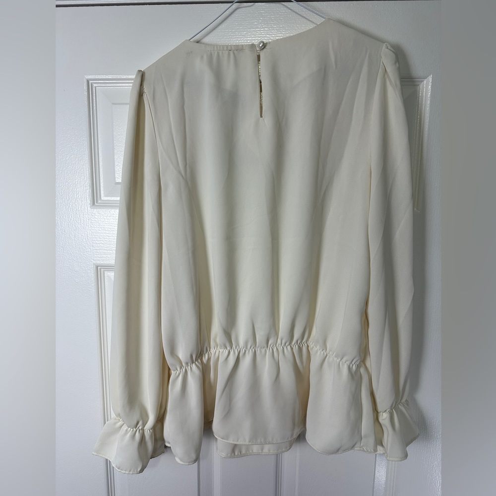 Panhandle Women's Rock & Roll Solid Ecru Peplum Blouse Size Small NEW - Picture 3 of 8